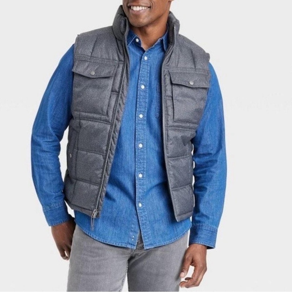 Goodfellow & Co. Men’s Dark Grey Charcoal Full Zip Puffer Vest Size Small NWT